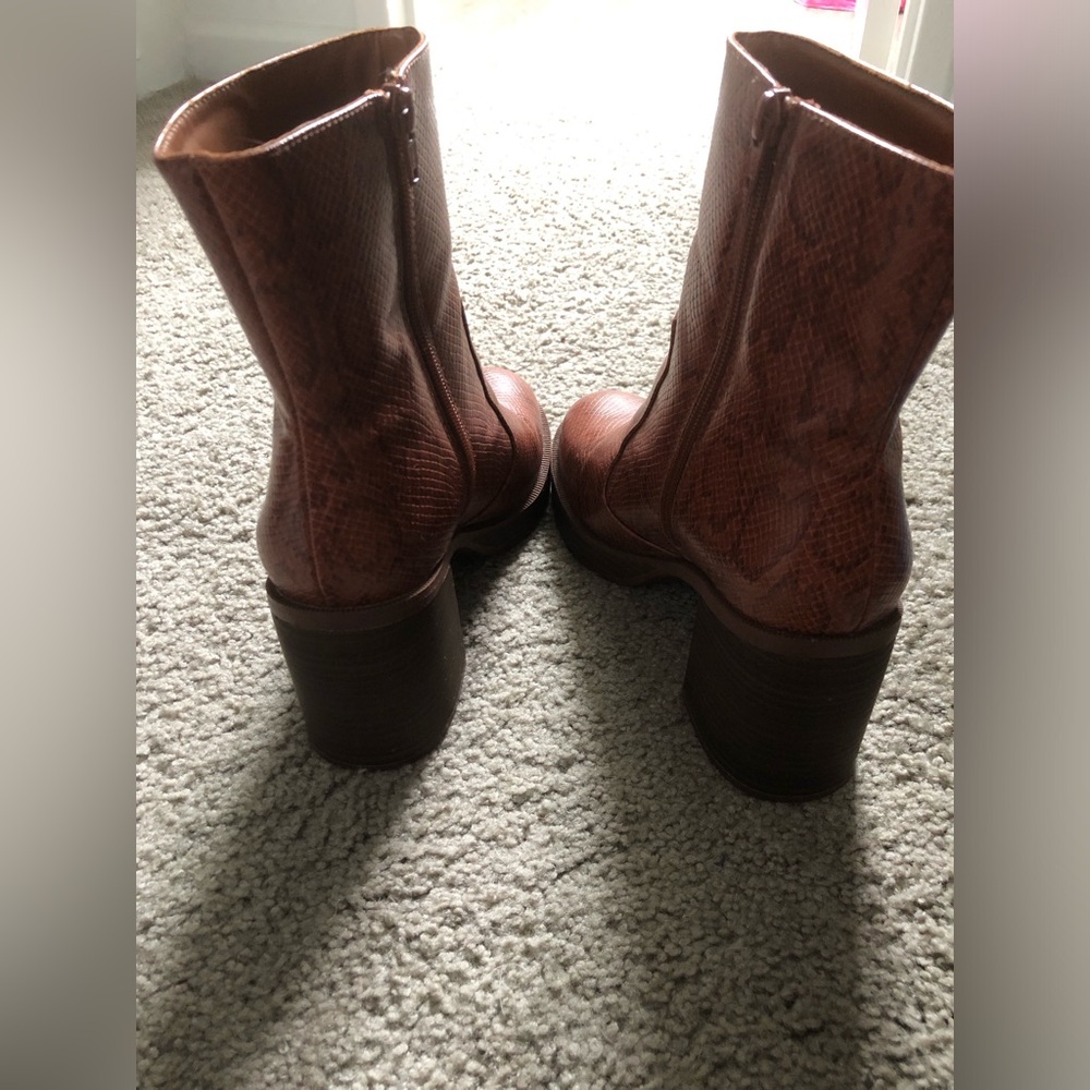 Universal Thread Jenna boots size 8 1/2 - Picture 8 of 11
